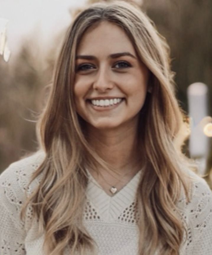 Rebecca  Rossen